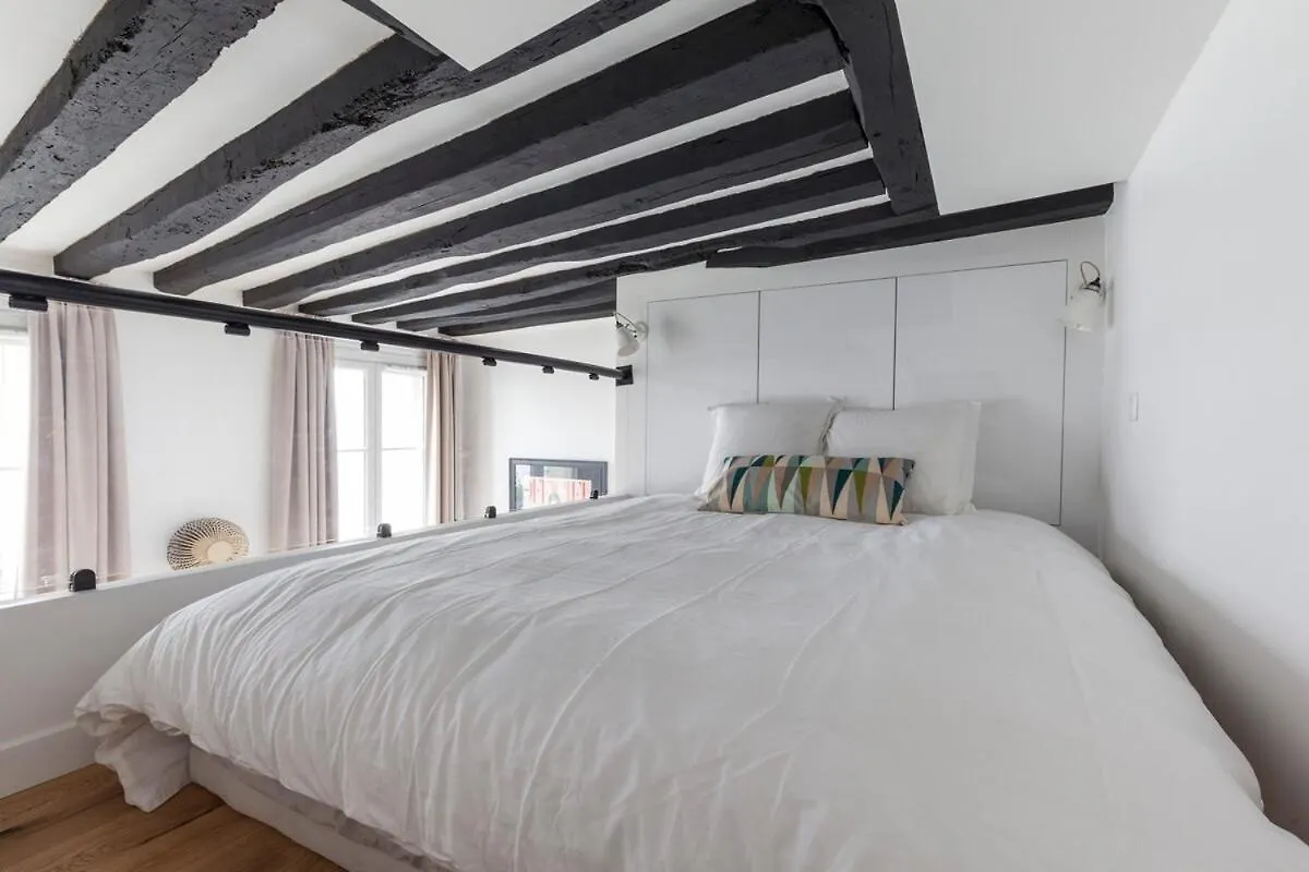 Center - Stylish Apt In Le Marais, 4pax Apartment
